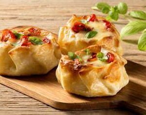 Empanada Caprese